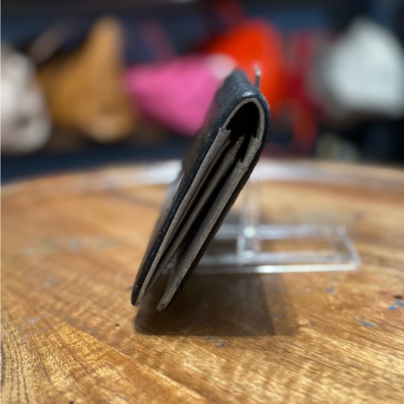 CHANEL long bifold wallet embossed - Picture 3 of 7